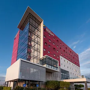 Hotel Ramada Encore By Wyndham, Querétaro